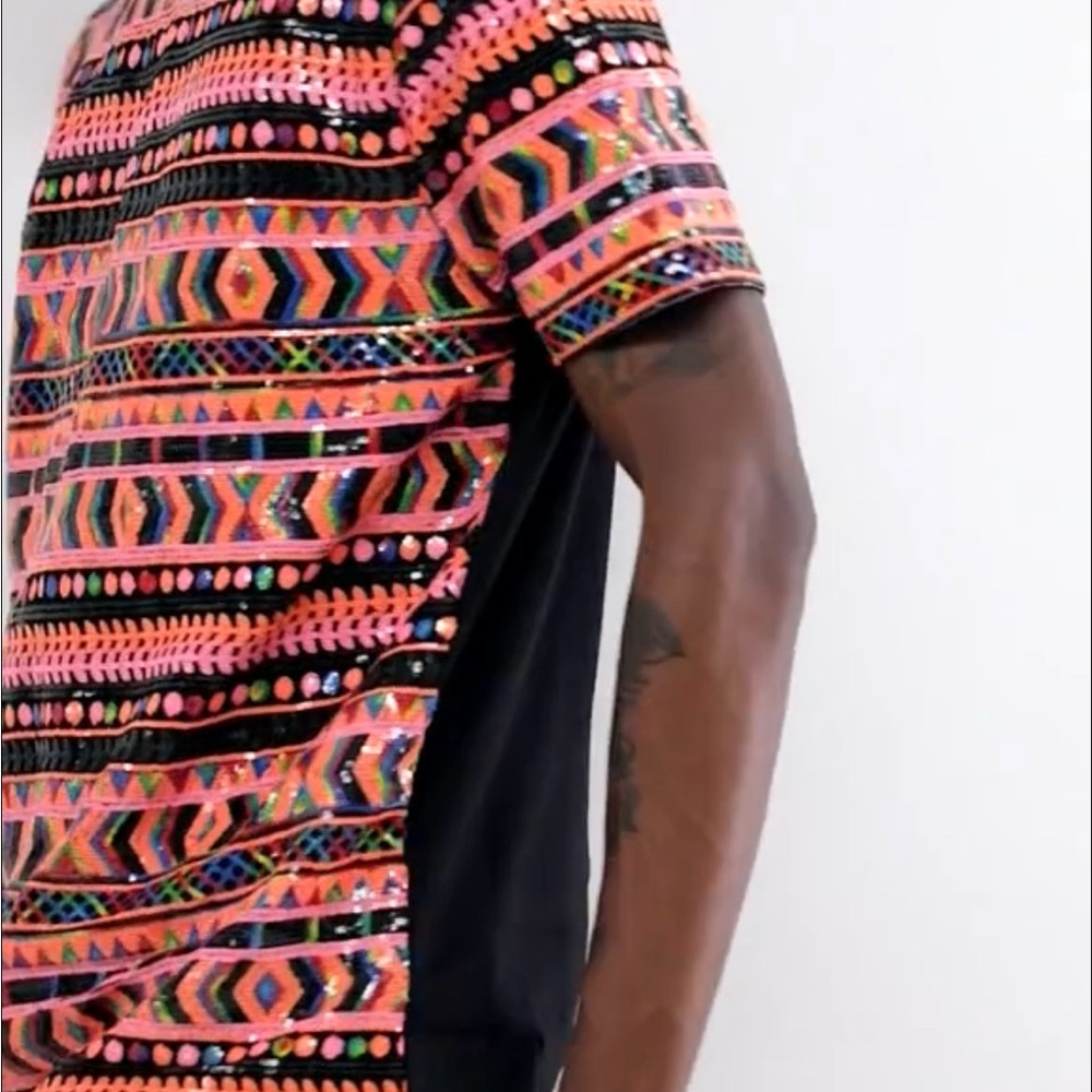 ASOS DESIGN relaxed festival tee allover sequins Aztec design - Picture 6 of 9